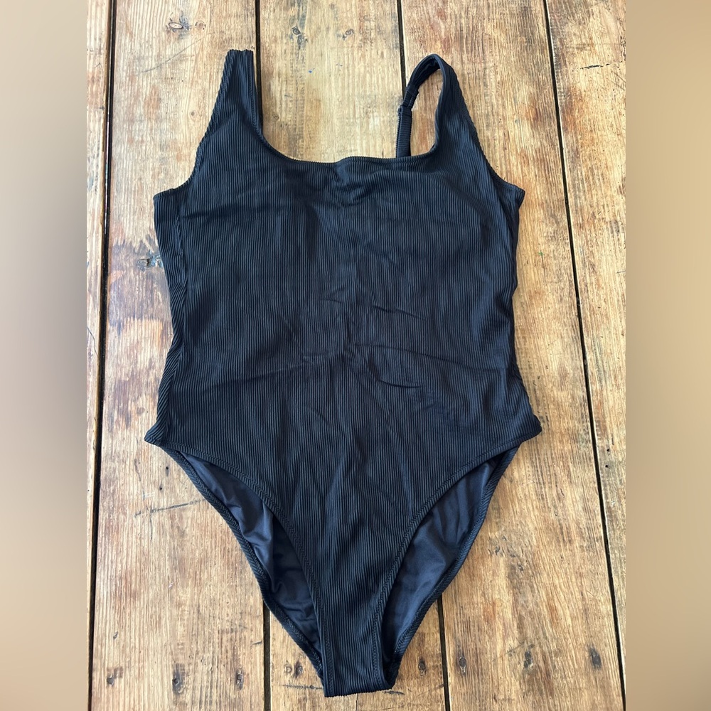 Old Navy | Womens Swimsuit | XL | Black | EUC
